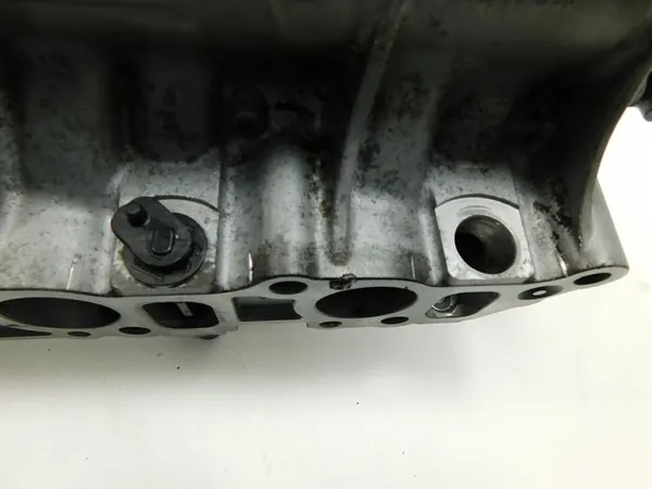 Coletor de admissão Opel Vectra C Zafira B 1.9 CDTI Saab 93 95 image 7