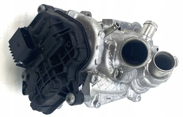 Vattenpumpmodul AUDI A3 VW GOLF SEAT 05E121111G image 3