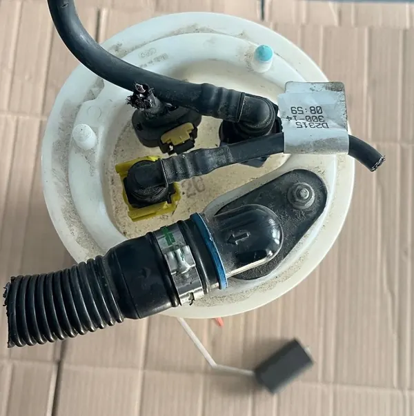 Polttoainepumpun Kelluva Ducato III 2.3 JTD Boxer Jumper 2.2 HDI image 4