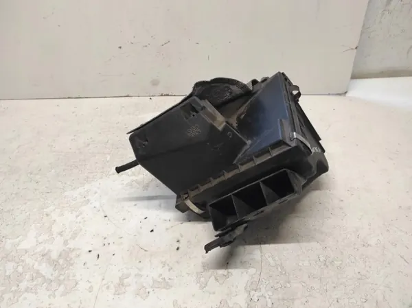 VW PASSAT B5 Ilmansuodinkotelo OEM RTEKO PAW1026 image 3
