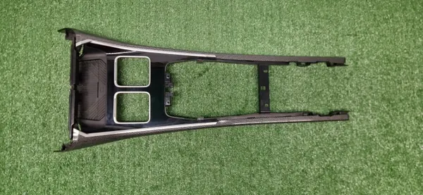 OEM 7887174 Mittelkonsole-Abdeckung Carbon BMW G70 image 2