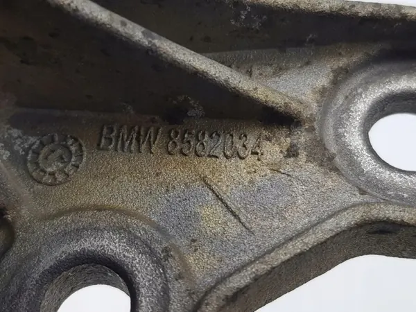 Auspuffsystem-Halterung OEM 8582034 für BMW G11 G30 image 9