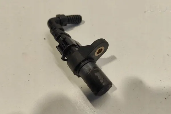 Sensor de posición del árbol de levas KIA SORENTO I 2.5L diesel OEM image 2