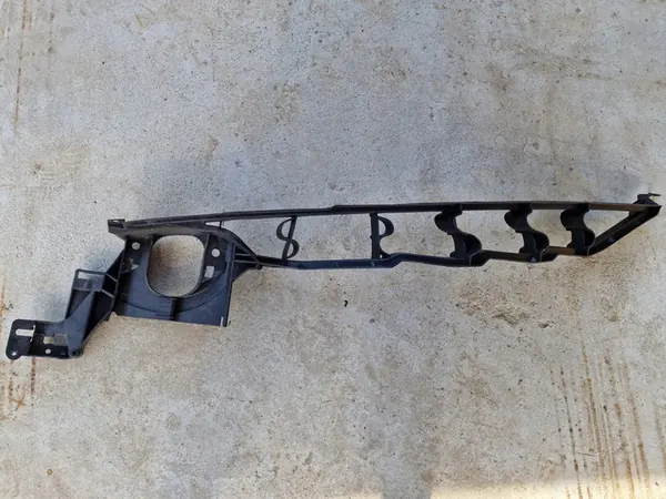 Supporto parafango sinistro BMW X5 X6 E70 image 3