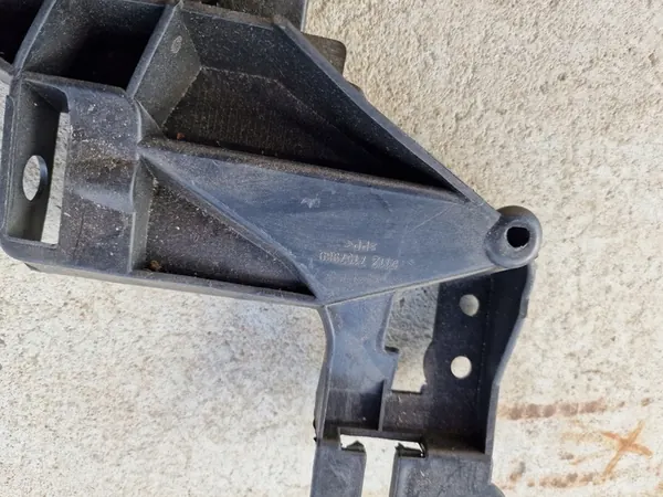 Supporto parafango sinistro BMW X5 X6 E70 image 9