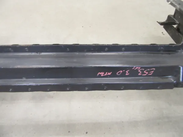 Viga de reforço frontal BMW e53 X5 image 10