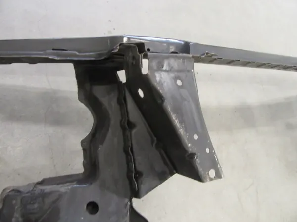 Viga de reforço frontal BMW e53 X5 image 6