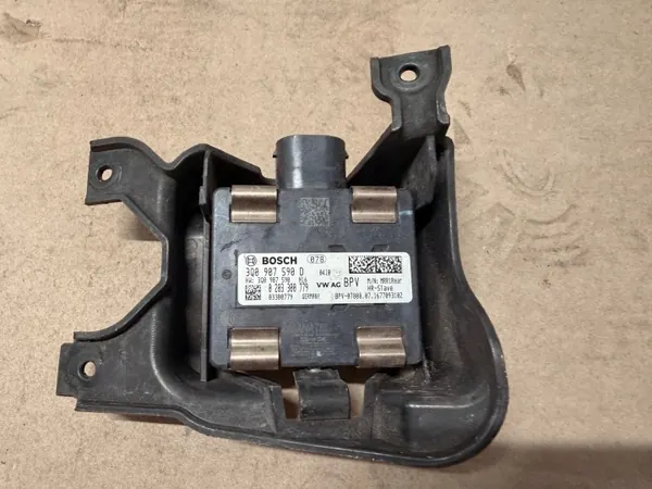 Rijstrookwisselsensor OEM 3Q0907590D Audi A3 8V0 image 2