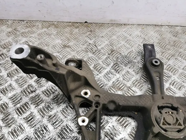 Bastidor auxiliar delantero OEM 3Q0199369E para VW Passat B8 image 8