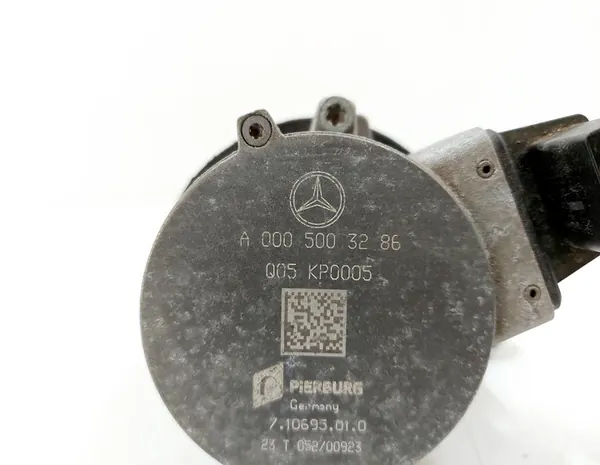 Vattenpump Mercedes A0005003286 image 5