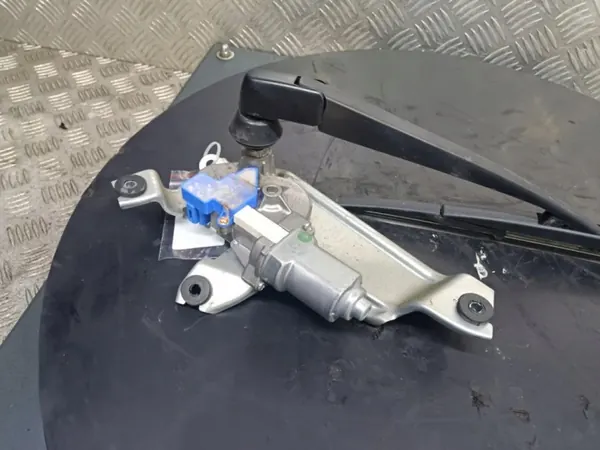 Scheibenwischermotor Subaru Forester IV OEM Wrakowisko-15495- image 3