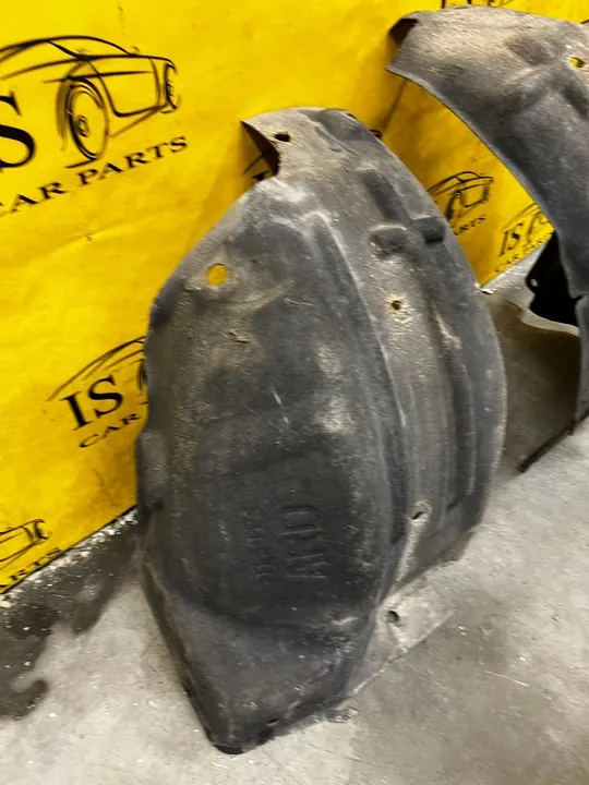 Right Front Wheel Arch Renault Megane IV HB OEM image 5