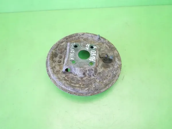 Plaque de support de frein arrière gauche CHEVROLET AVEO I T200 image 5