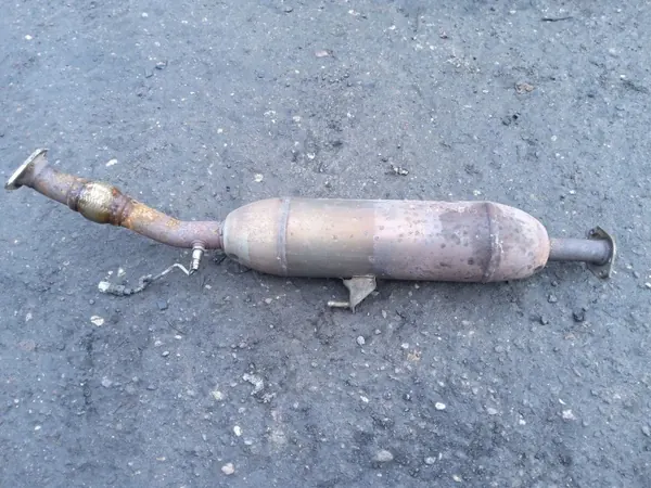Toyota Katalysator OEM 174100R140 för Avensis image 4