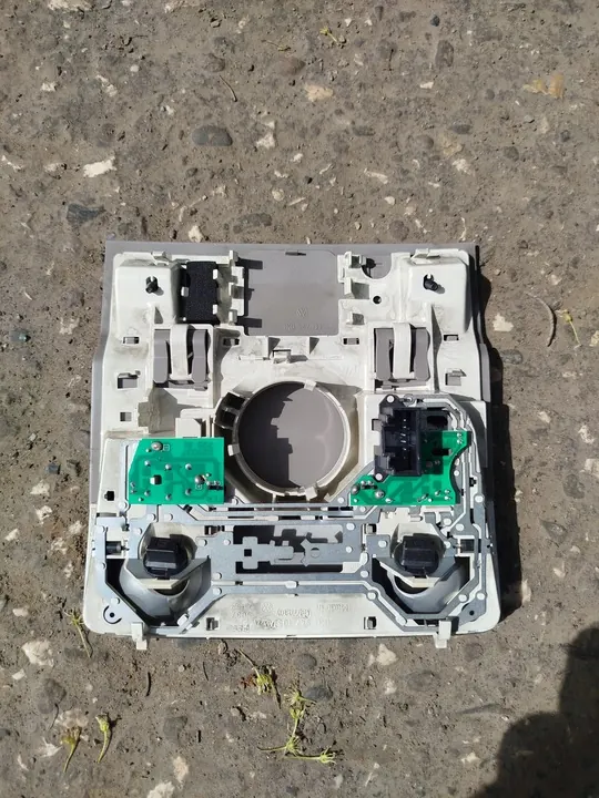 Kabinen-Deckenleuchte VW Golf 5 Audi A3 8P Octavia 2 image 2