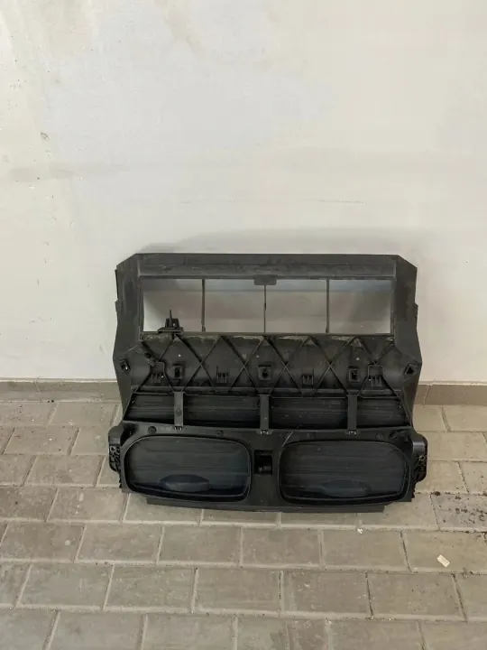 Peças compartimento motor BMW OEM C4745 X6 Híbrido image 3