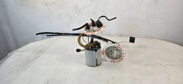 Bomba de Combustível AUDI A6 C6 3.2 FSI 4F0919051AD image 2