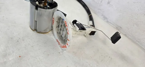 Bomba de Combustível AUDI A6 C6 3.2 FSI 4F0919051AD image 3