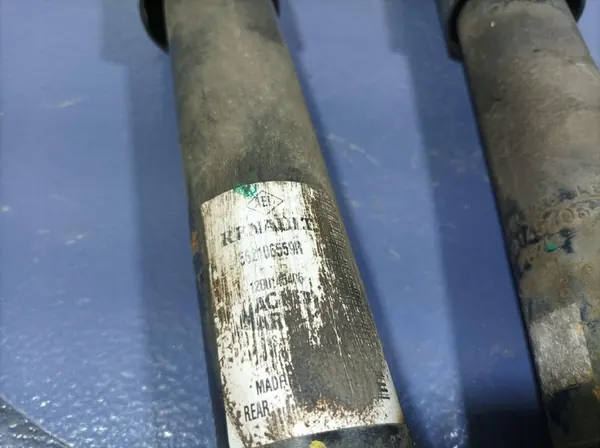 AMMORTIZZATORI POSTERIORI RENAULT EXPRESS 1.3 TCE 2 pz 562106559R image 4