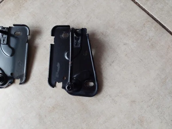 Fecho do capô OEM 8S0823185 D - VW Arteon, Audi TT image 4