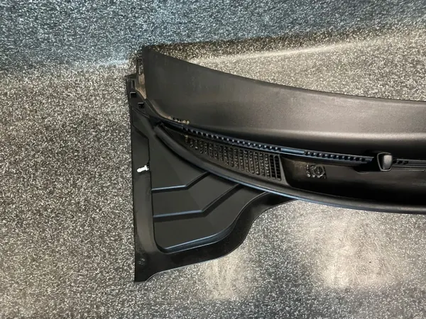 Bovenste Voorruitafdichting OEM Kia Rio IV Lift image 4
