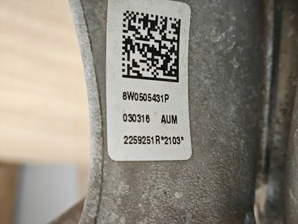 OEM 8W0505431P Vasen Takaohjausnivel Audi A4 B9 image 5