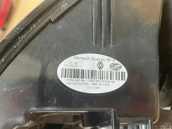 Lámpara LED trasera izquierda Renault Scenic image 4