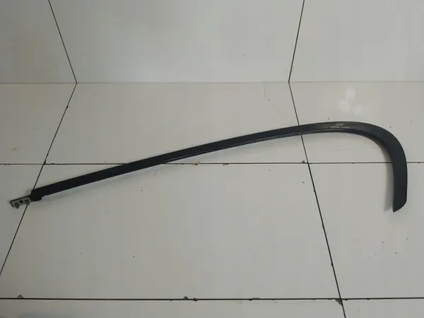 BMW 1 F21 Carrosserielijst Shadow M Links OEM 5900619 image 2