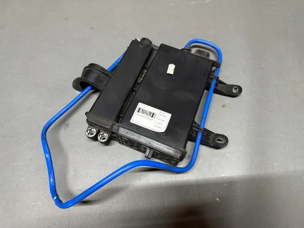 Filtre à charbon réservoir Fiat 500 Abarth OEM 51894246 image 2