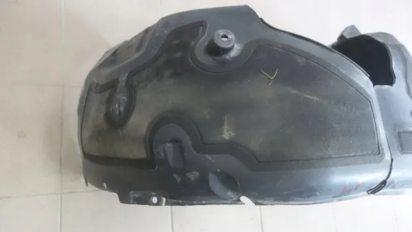 Tesla Model 3 Front Left Wheel Arch 1081581-00-D image 4