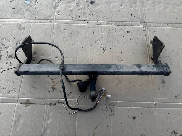 Mercedes Vito W447 hinauskoukku OEM 55R011458 image 2