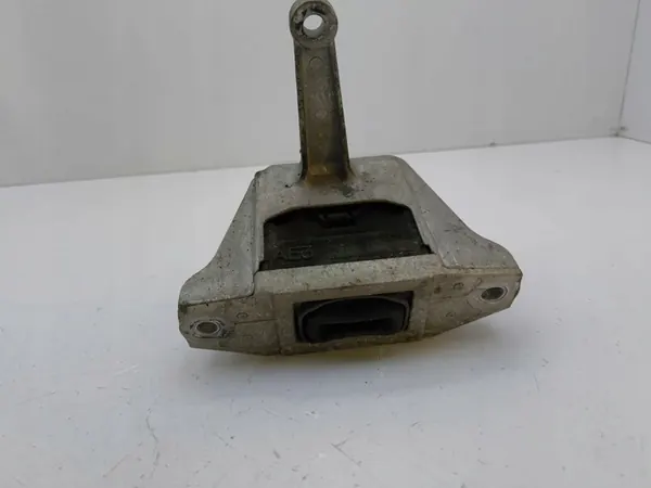 KIA Niro 2019 Motorsteun rechterzijde image 3