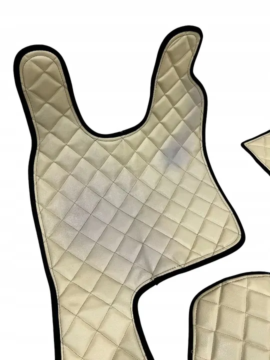 Tapetes de couro ecológico Scania R 2013-2017 image 2