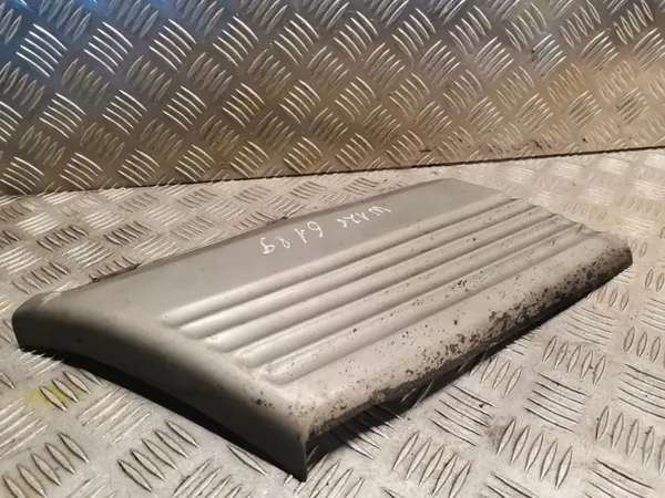 Mercedes-Benz S W126 Voor linker spatbord luchtinlaat OEM 1266900140 image 3