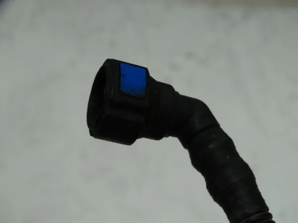 Tuyau de lave-phare OEM 7E0955970A - Occasion image 6
