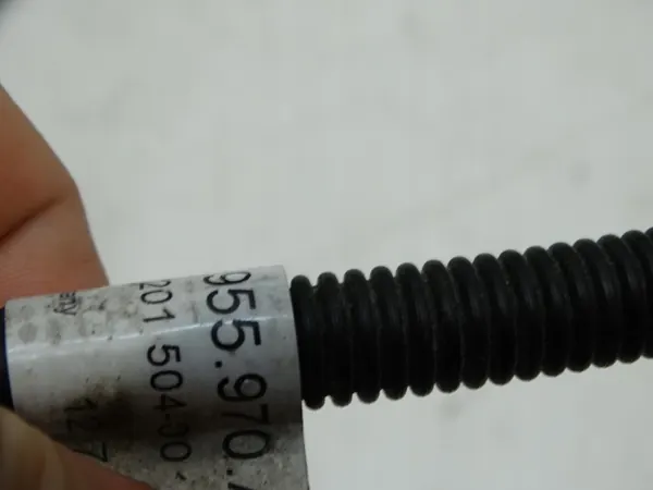 Tuyau de lave-phare OEM 7E0955970A - Occasion image 9