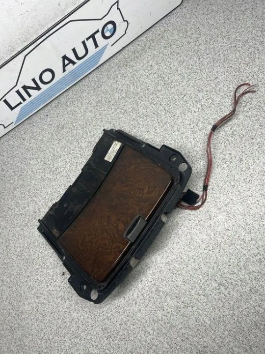 BMW Tuhkakuppi OEM 8223327 7-sarja E65/E66/E67 image 2