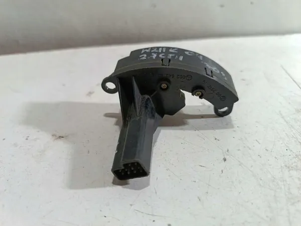 Styrvinkelsensor Mercedes W211 A0025428018 image 3