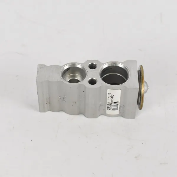 DT447500-5440 AC Expansieklep voor Toyota C-HR II image 2