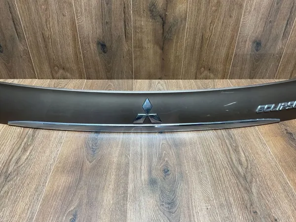 OEM 5817A275ZZ Garniture Hayon Mitsubishi Eclipse Cross image 3