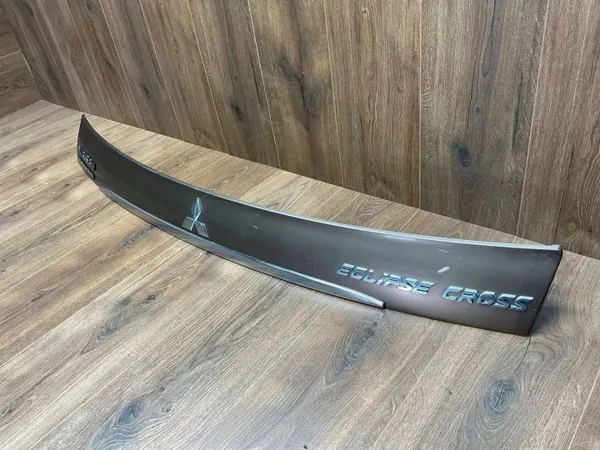 OEM 5817A275ZZ Garniture Hayon Mitsubishi Eclipse Cross image 4