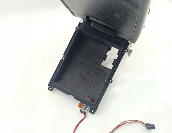Accoudoir Audi A6 C7 OEM 4G0864981A - Occasion image 4