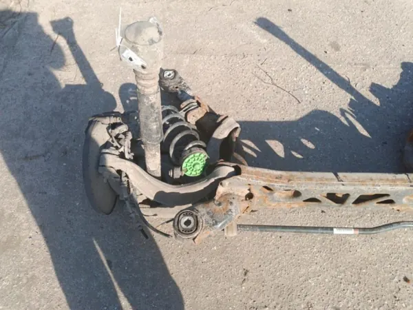 OEM Wrakowisko-19822- Hinterachsschwinge für Audi A6 image 7