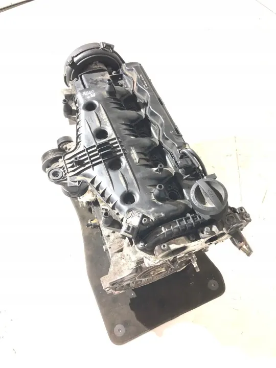 Motor Volvo D5244T12 usado para XC60 2.4L Diésel image 10