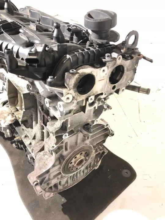 Motor Volvo D5244T12 usado para XC60 2.4L Diésel image 8