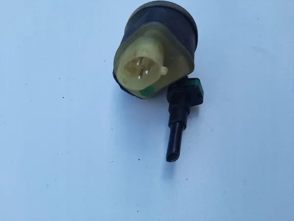 Chauffage de carburant BMW F30 F31 F36 8572529 image 2