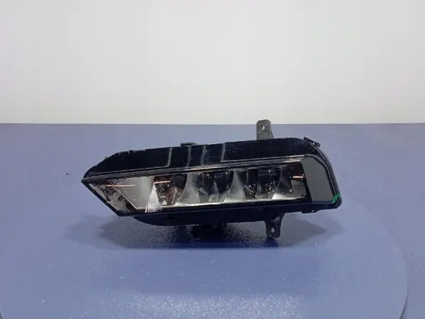 OEM 657941699A DRL Halogéneo LED Esquerdo Skoda Scala image 2