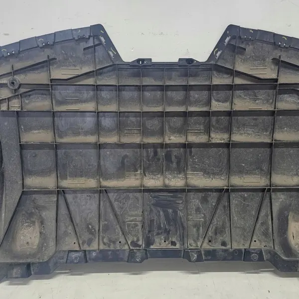 OEM 160958300B Alustasuojus Tesla X Plaid 2022 image 8