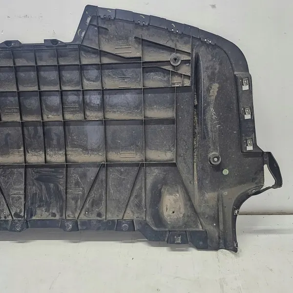 OEM 160958300B Alustasuojus Tesla X Plaid 2022 image 9