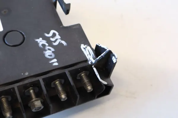 Module contrôle batterie Volvo XC90 2020 OEM 31652295 image 5